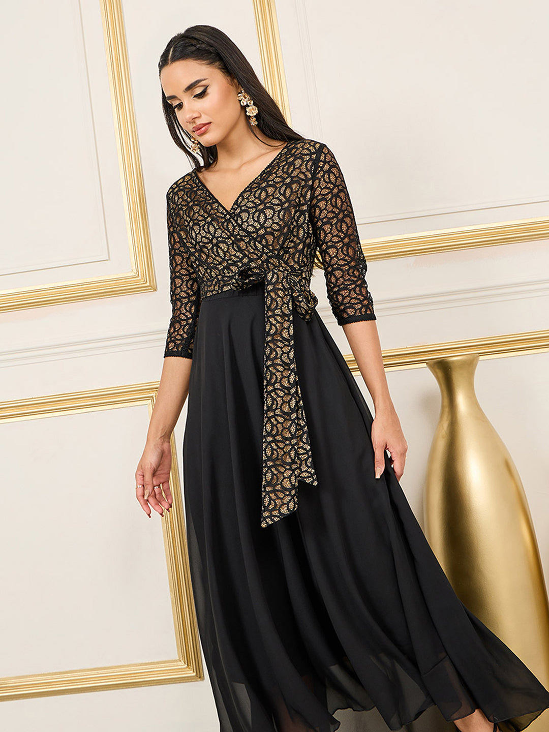 Women's Black Self-Designed Relaxed Fit V-Neck 3/4th Sleeve Georgette And Lace Maxi Dress