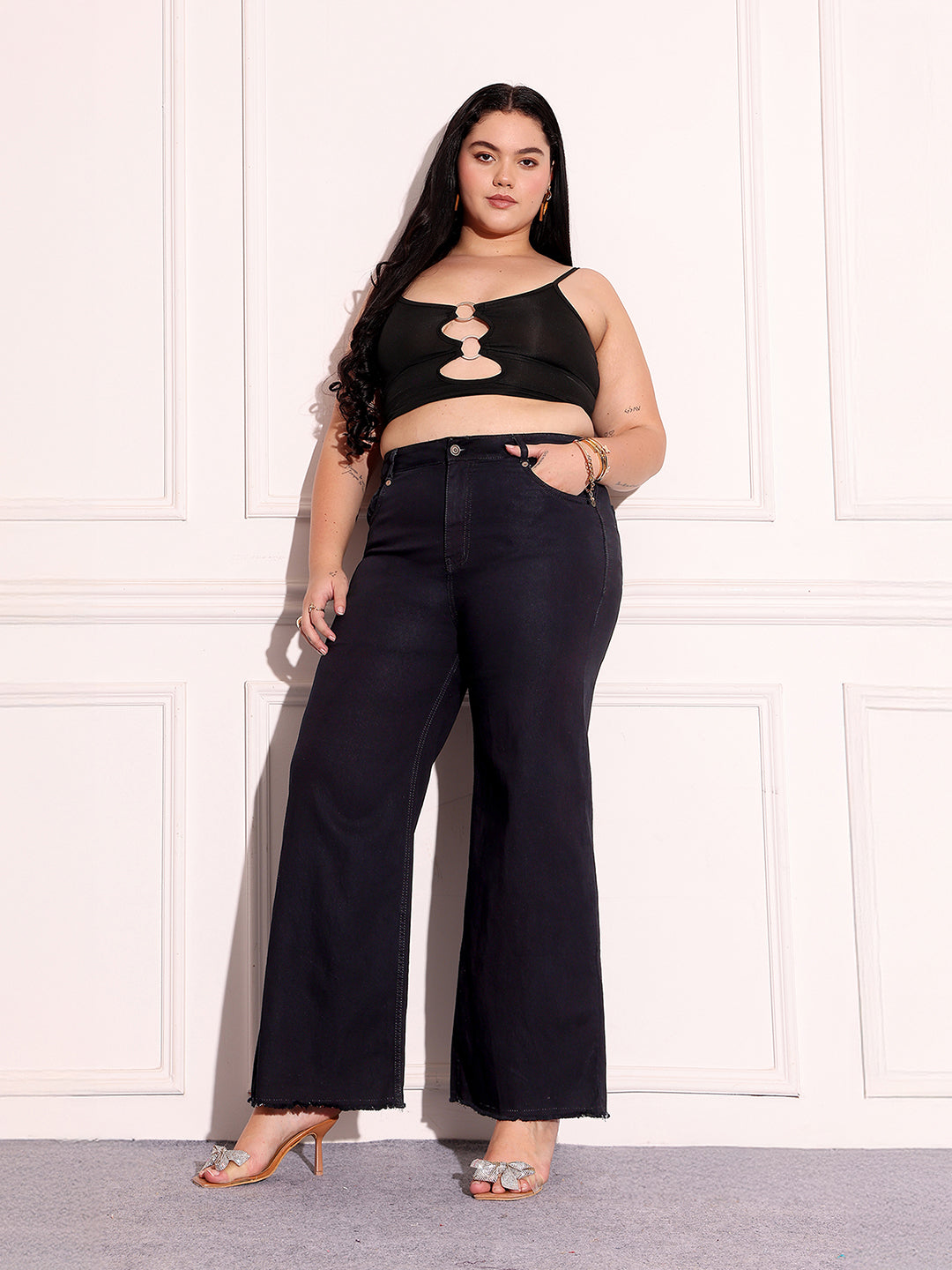 Women's Black High-Rise Stretchable Wide-Leg Denim Jeans