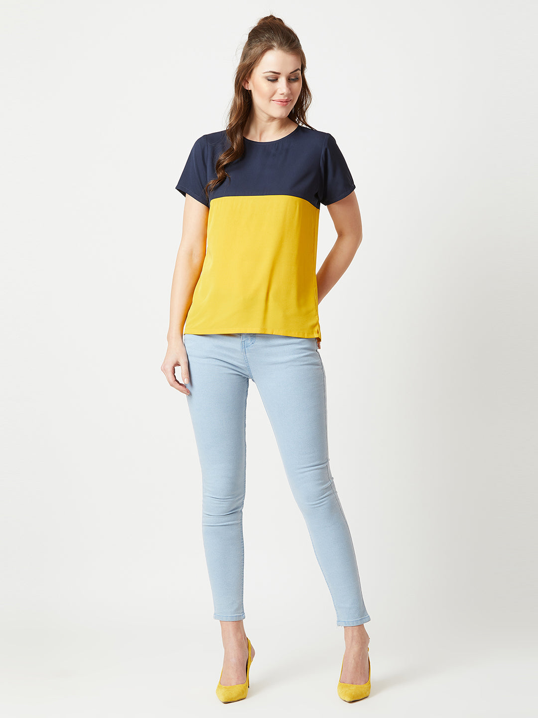 Women's Multicolored With A Navy Blue Base Round Neck Short Sleeve Solid Boxy Color block Top