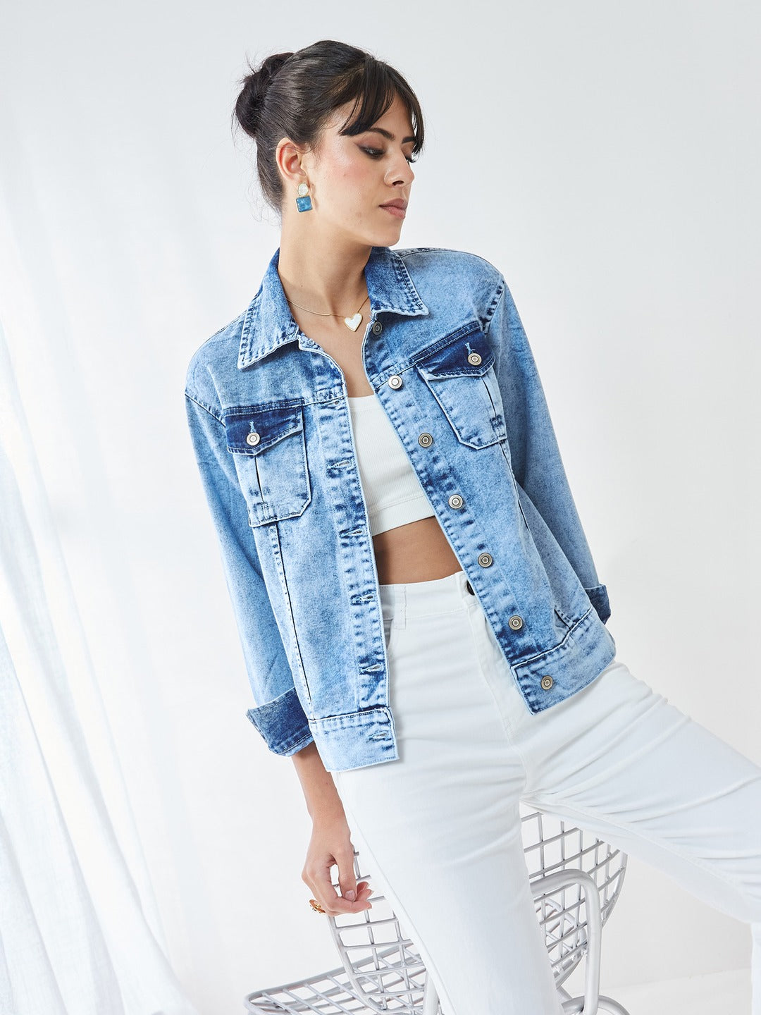 Light Blue Collared Full Sleeves Solid Buttoned Denim Jacket for Women
