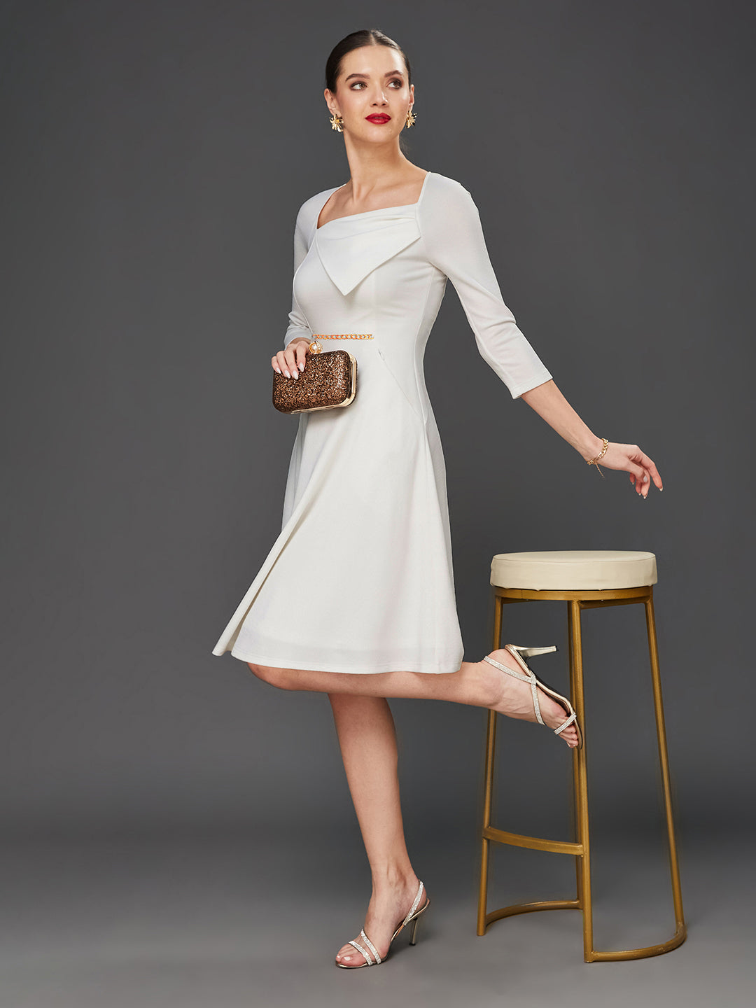 Women's Off White Solid Square Neck Raglan Sleeves Side Pocketed Polyester Fit and Flare Knee-Length Dress
