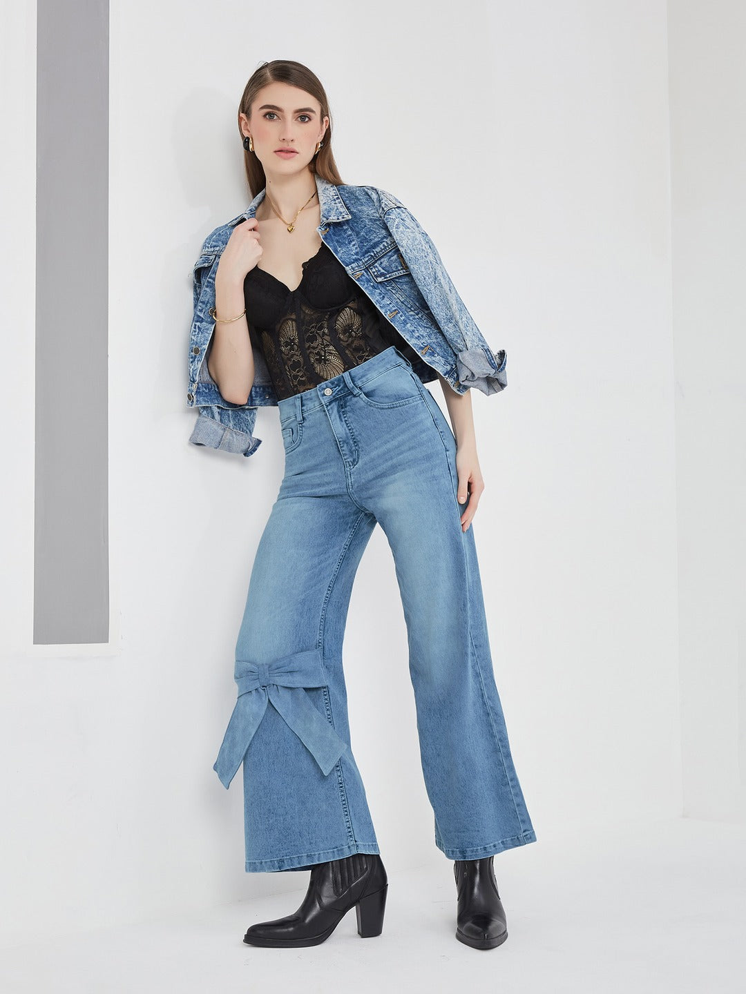 Light Blue Statement Bow Wide-Leg high-rise Regular Stretchable Denim Jeans for Women