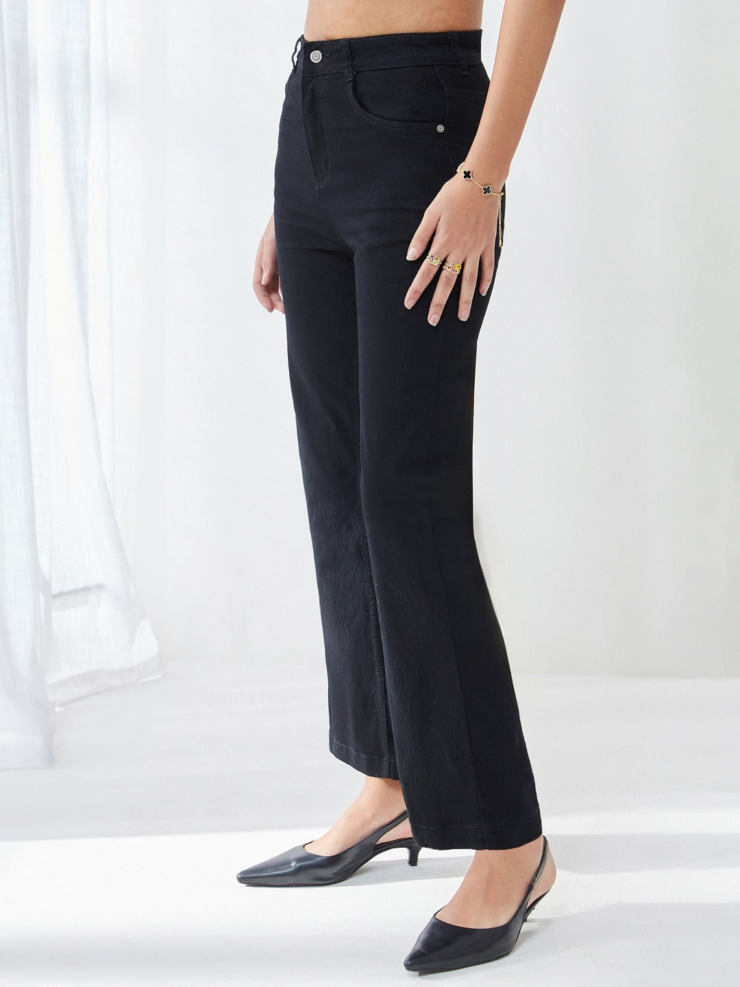 Black Straight High Rise Stretchable Denim Jeans for Women