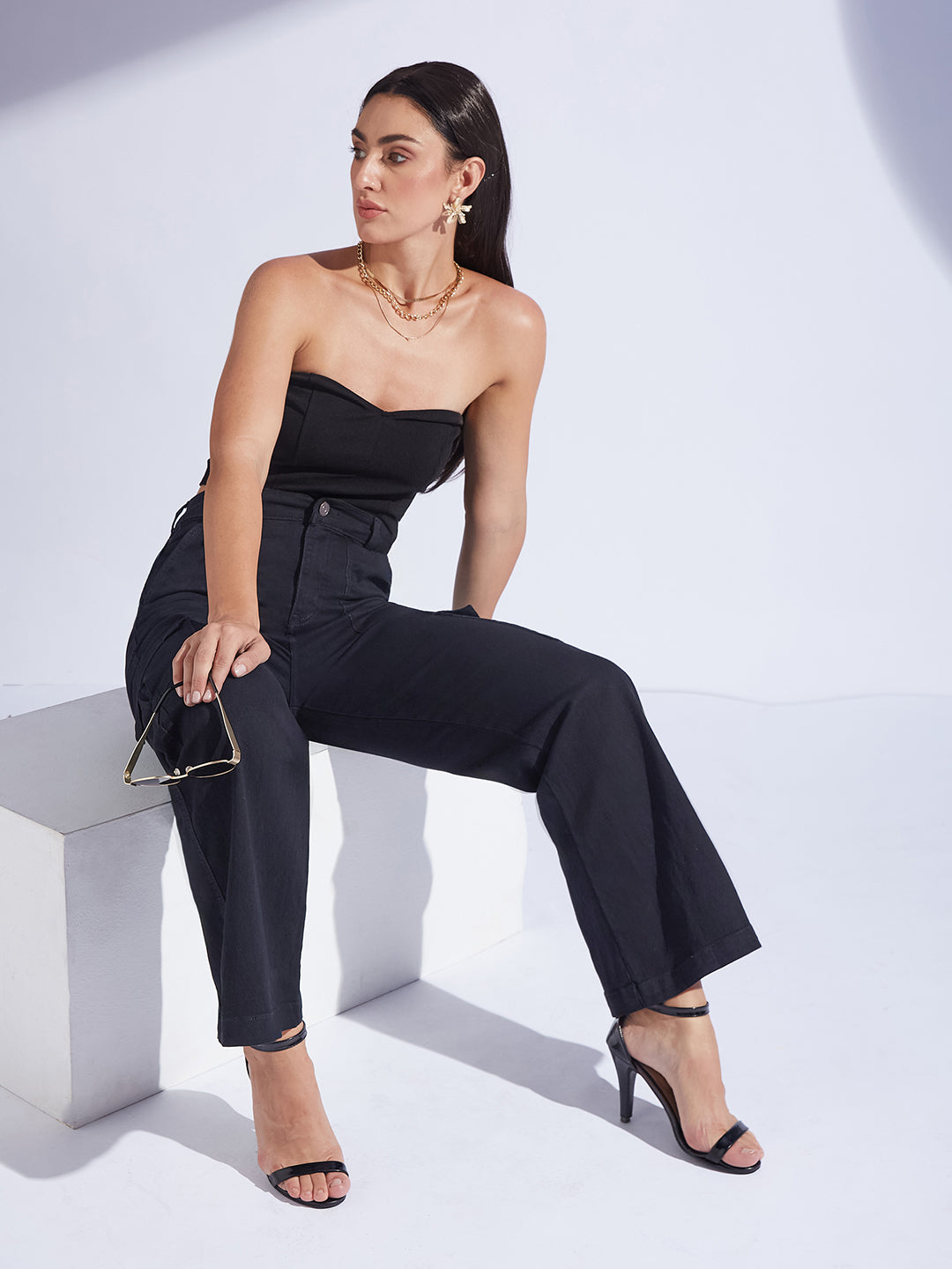 Women's Black Wide-Leg High-Rise Clean-Look Regular-Length Stretchable Denim Cargo Jeans