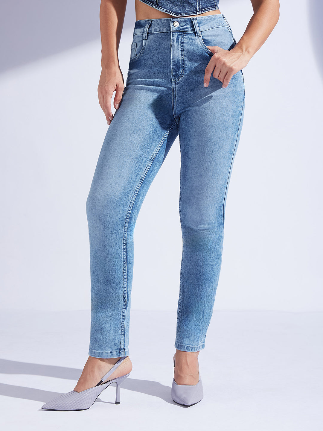 Women's Light-Blue Slim-Fit High-Rise Mildly Distressed Regular-Length Stretchable Denim Jeans