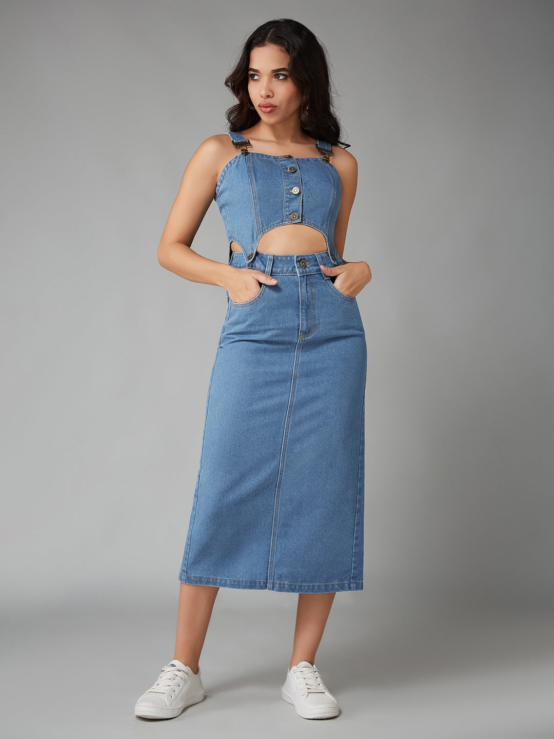 Blue Square Neck Sleeveless Solid Pinafore Detachable Midi Denim Co-Ord Set for Women