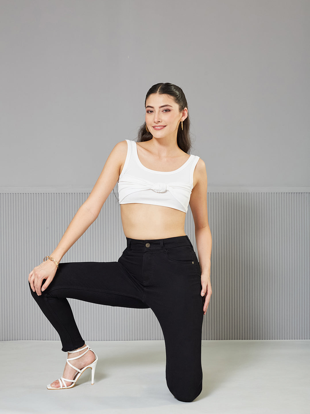Black Slim-Fit  High-Rise Denim Jeans for Women