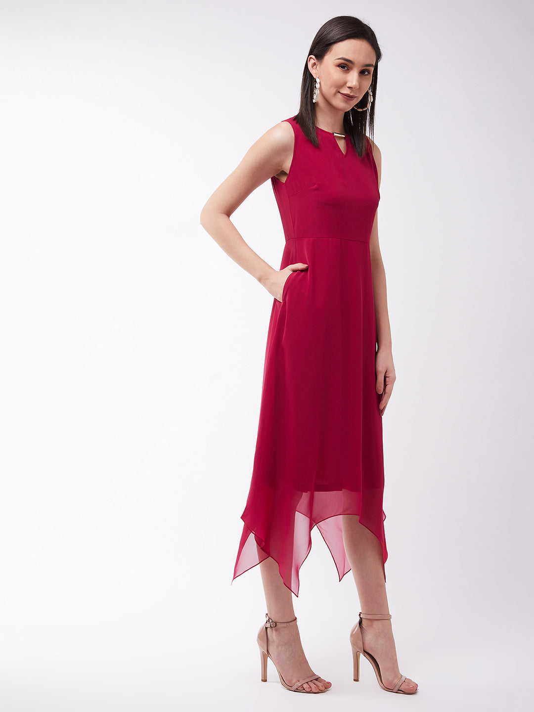 Women's Pink Solid Georgette Regular Fit Round Neck Sleeveless Crop Length Dress