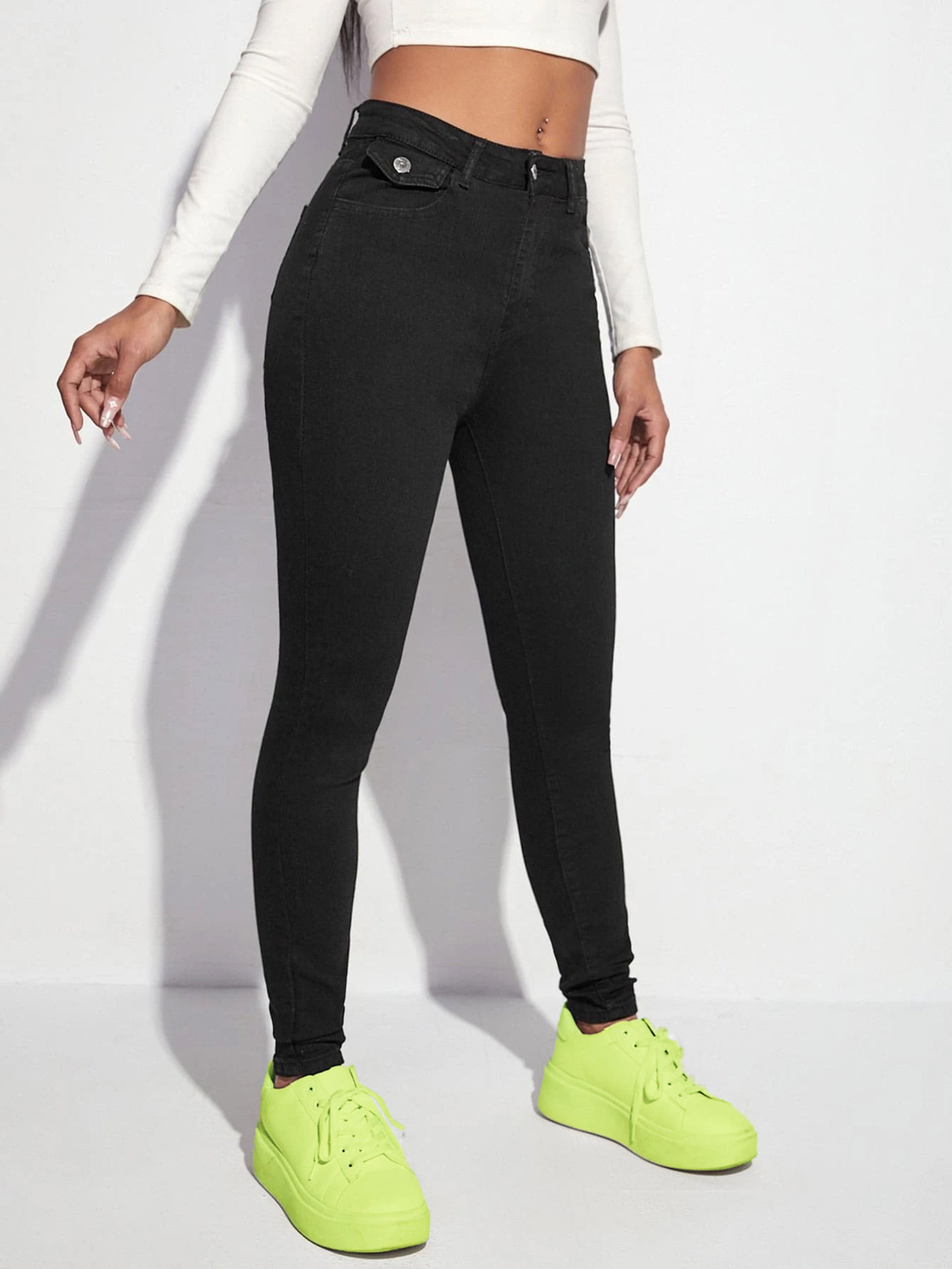Women's Black Skinny High-Rise Clean-Look Regular-Length Stretchable Denim Jeans