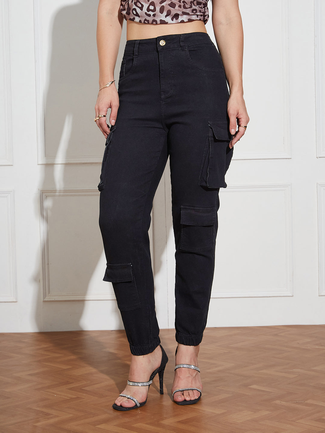 Women's Black Regular High Rise Clean Look Regular Stretchable Denim Joggers