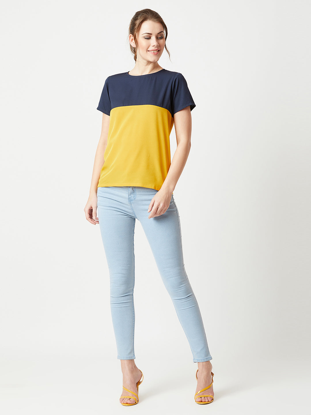 Women's Multicolored With A Navy Blue Base Round Neck Short Sleeve Solid Color block Boxy Top