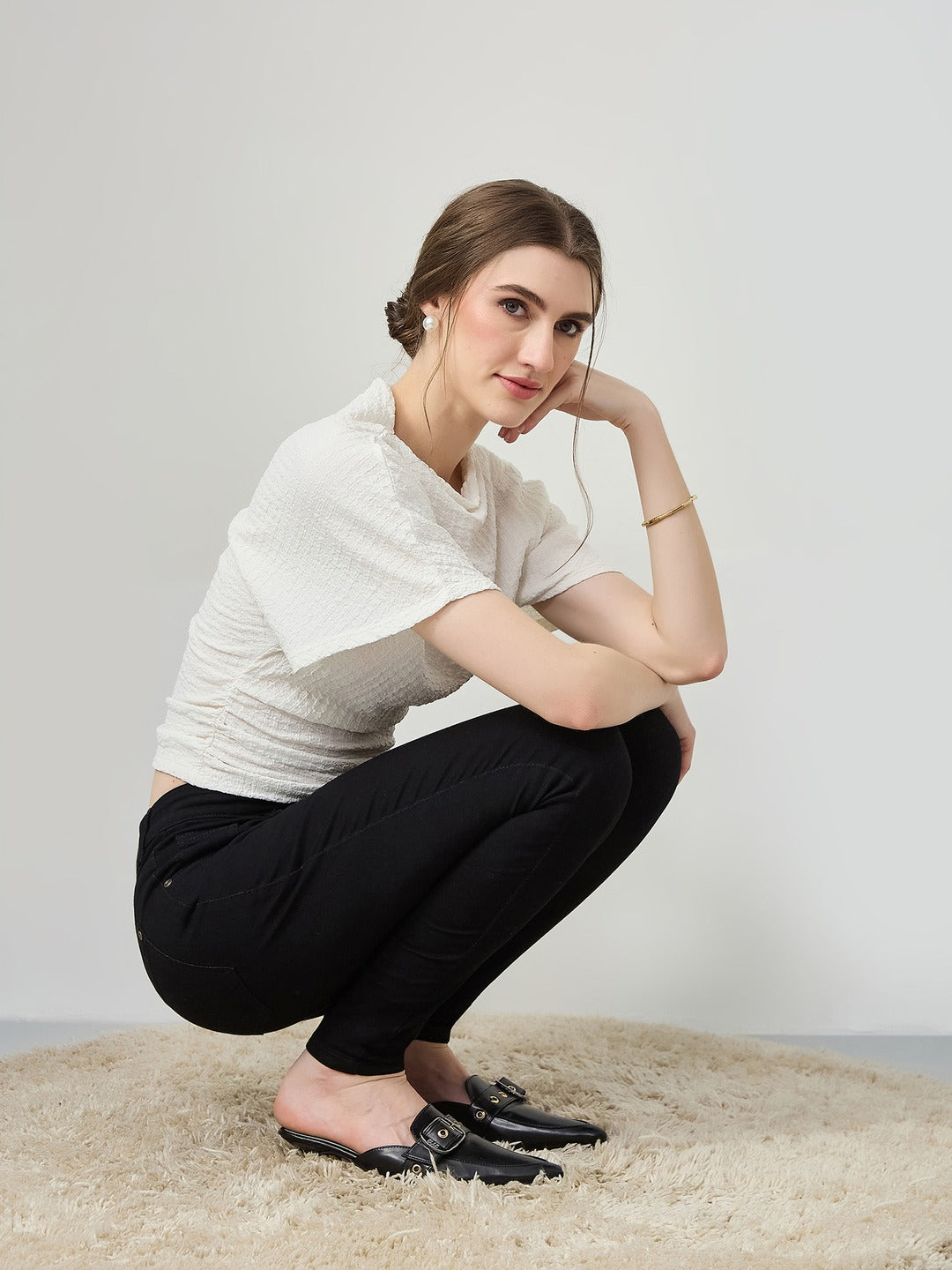 Black Skinny Fit high-rise Stretchable Denim Jeans for Women