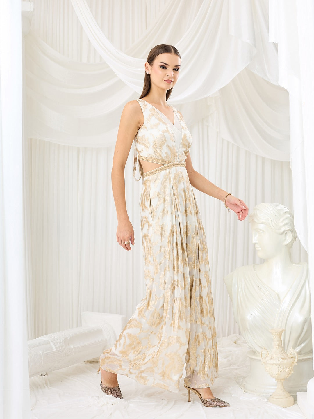 Off White V-Neck Sleeveless Self-Designed Pleated Regular-Length Georgette Jumpsuit for Women