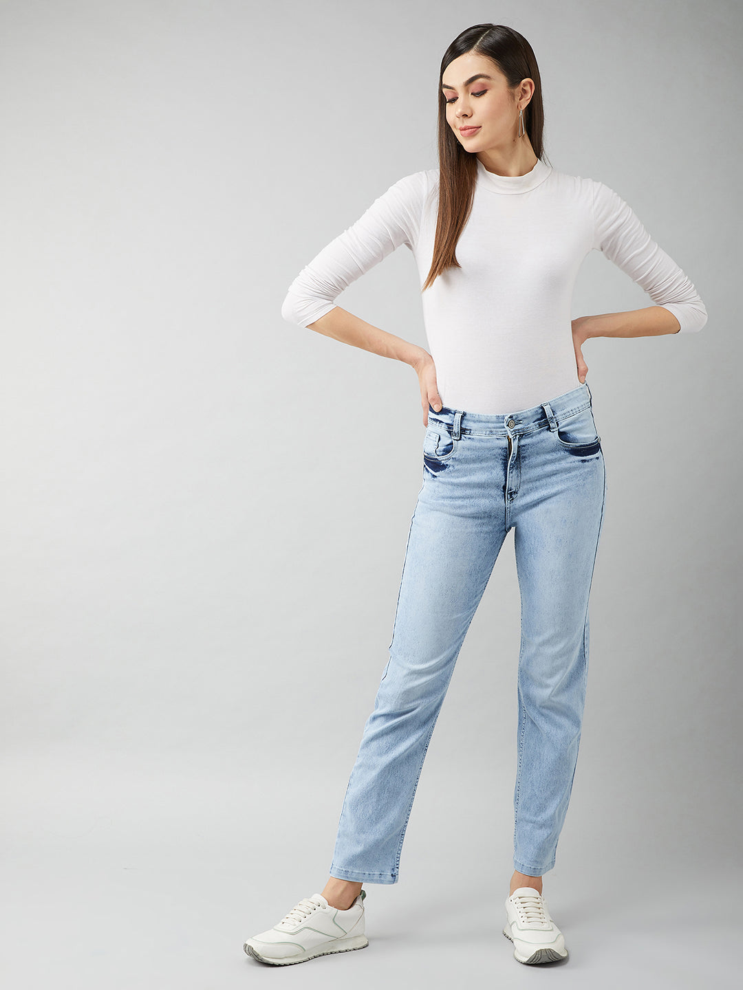 24/7 Comfort Women's Light Blue Wide-Leg Fit High Rise Clean Look Regular Length Stretchable Denim Jeans