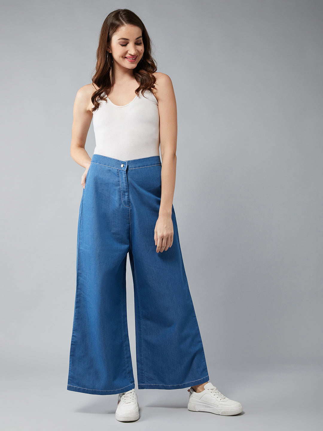 Women's Blue Wide-Leg High Rise Clean Look Light Weight Regular Length Denim Pants