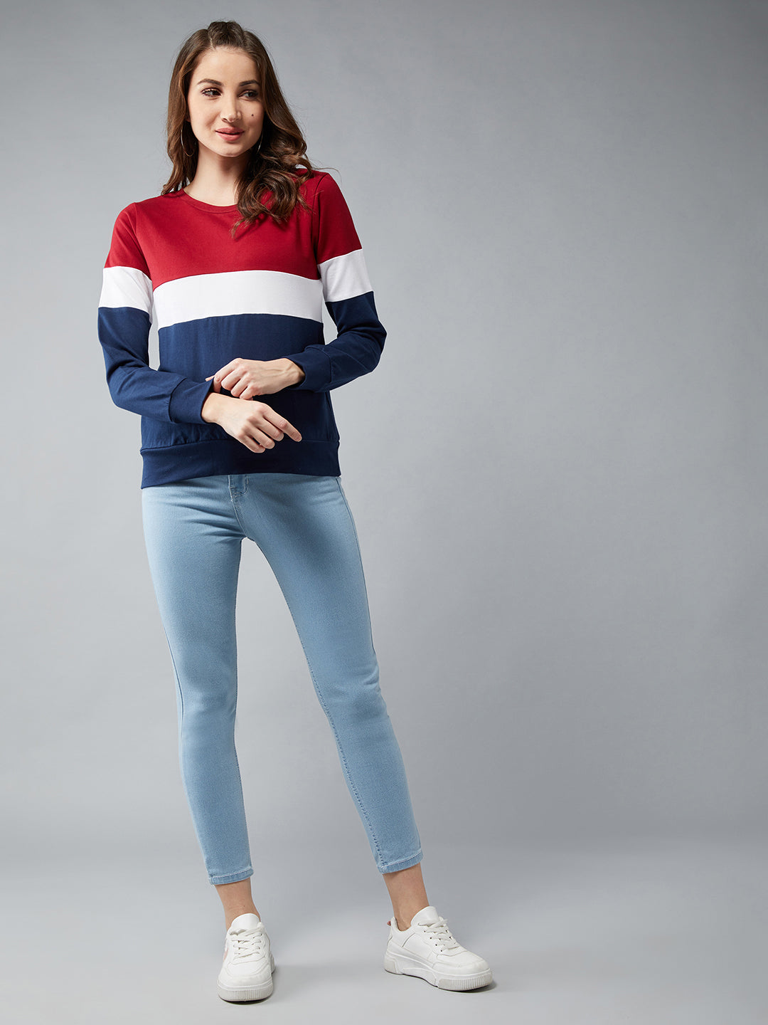 Women's Multicolored With A Navy Blue Base Round Neck Full Sleeves Cotton Solid Boxy Paneled Colorblock Sweatshirt