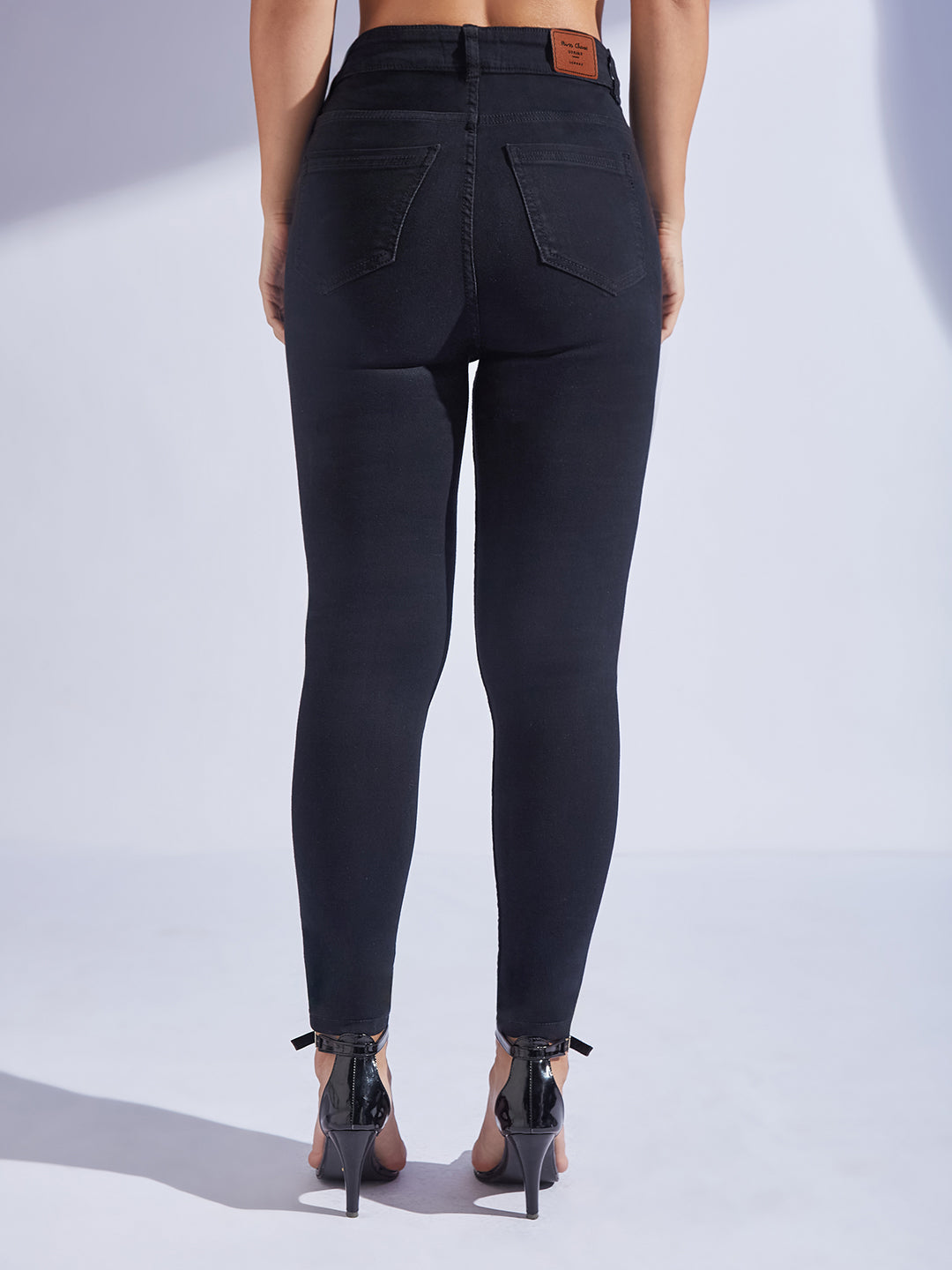Women's Black Skinny-Fit High-Rise Stretchable Denim Jeans