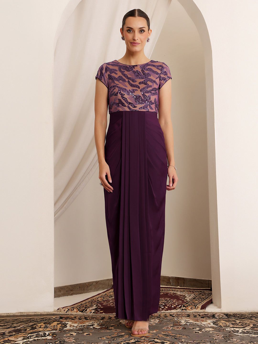 Women's Purple Round Neck Short Sleeve Embellished Pleated Satin Maxi Dress