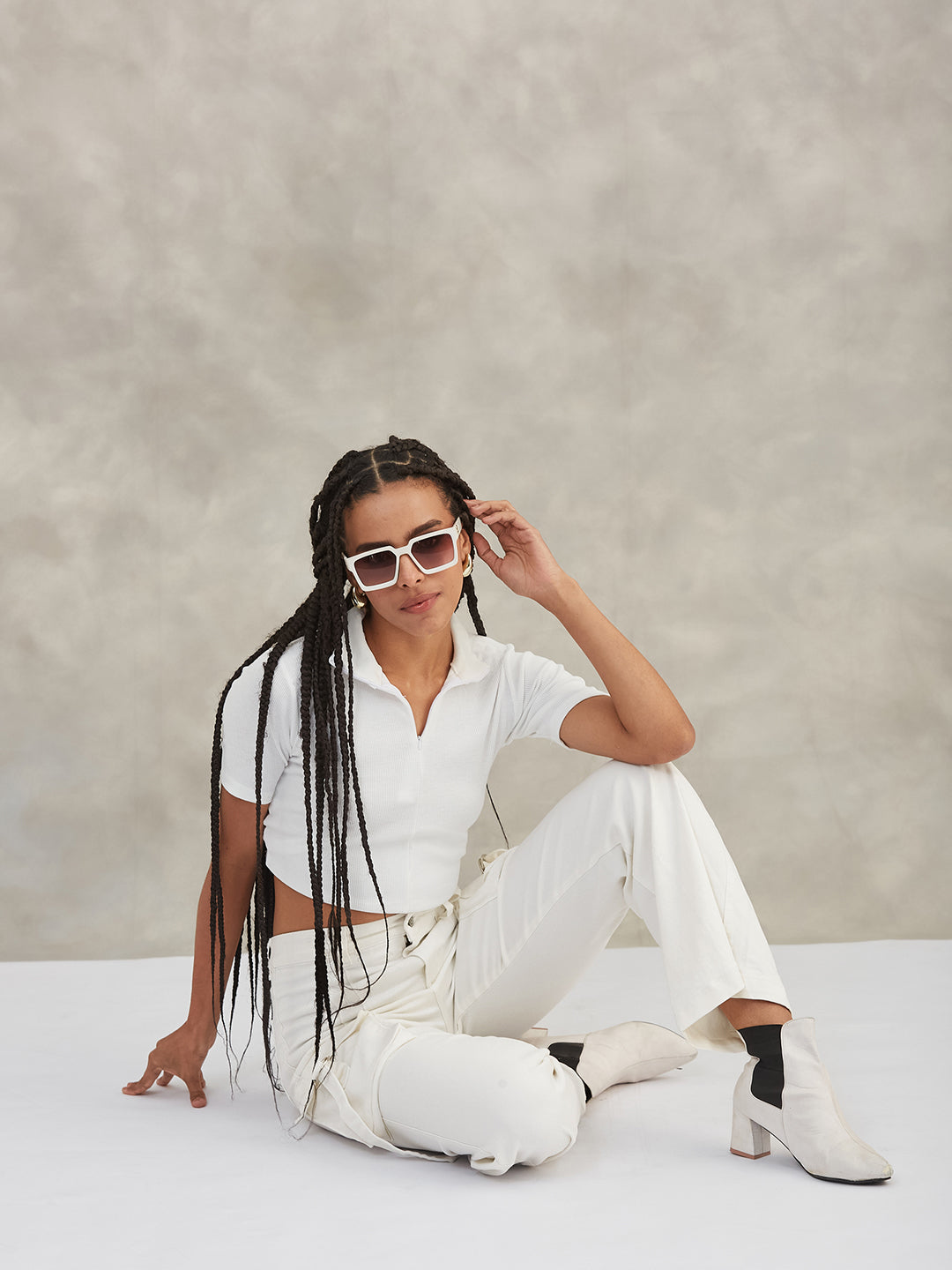 Women's White Bootcut High-Rise Stretchable Denim Jeans