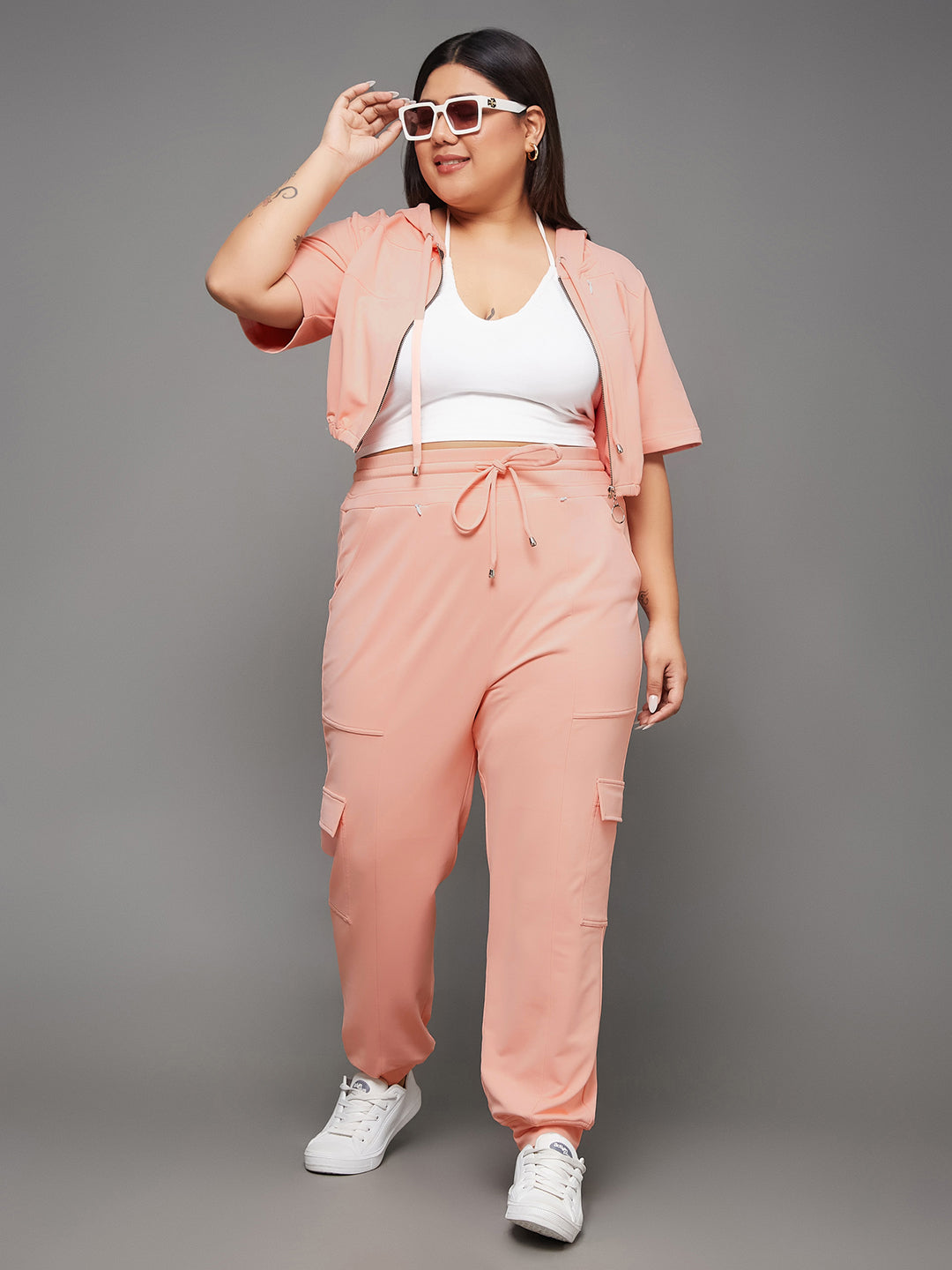 Women's Peach Round Short Polyester Solid Crop Regular  Co-ord Set