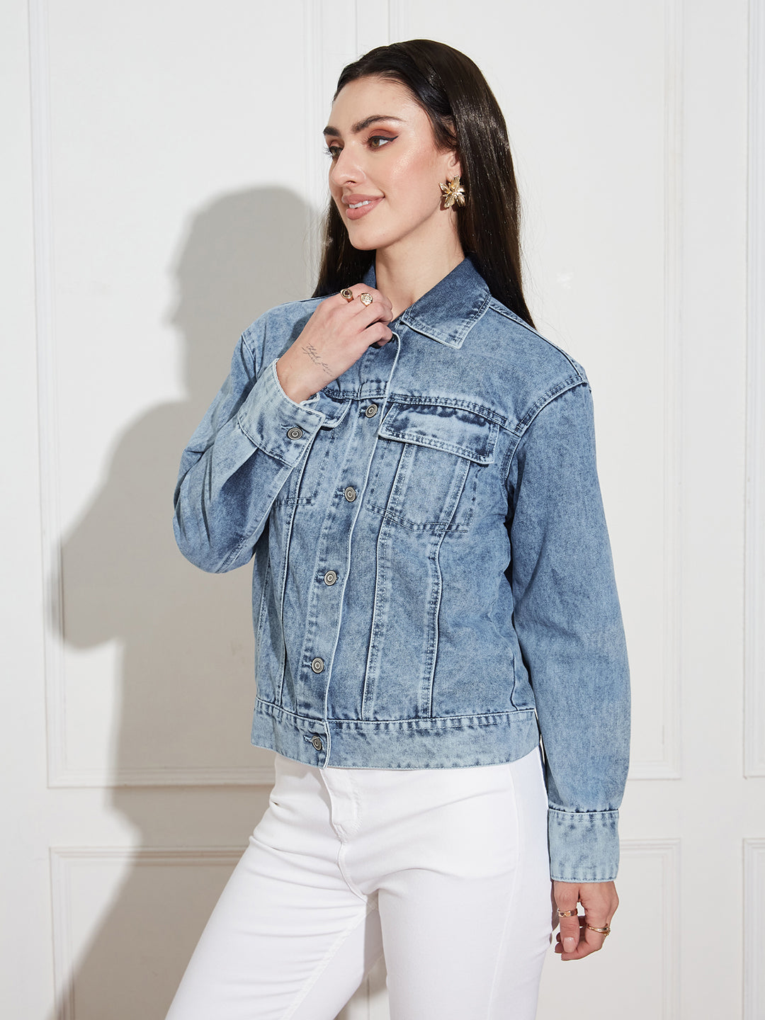 Women's Light Blue Collared Full Sleeve Solid Classic Regular Length Denim Jacket