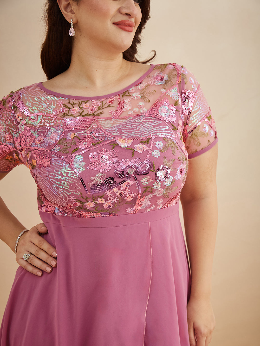 Multicolored-Base-Dusty Lavender Round Neck Short Sleeve Floral Layered Georgette Midi Dress for Women