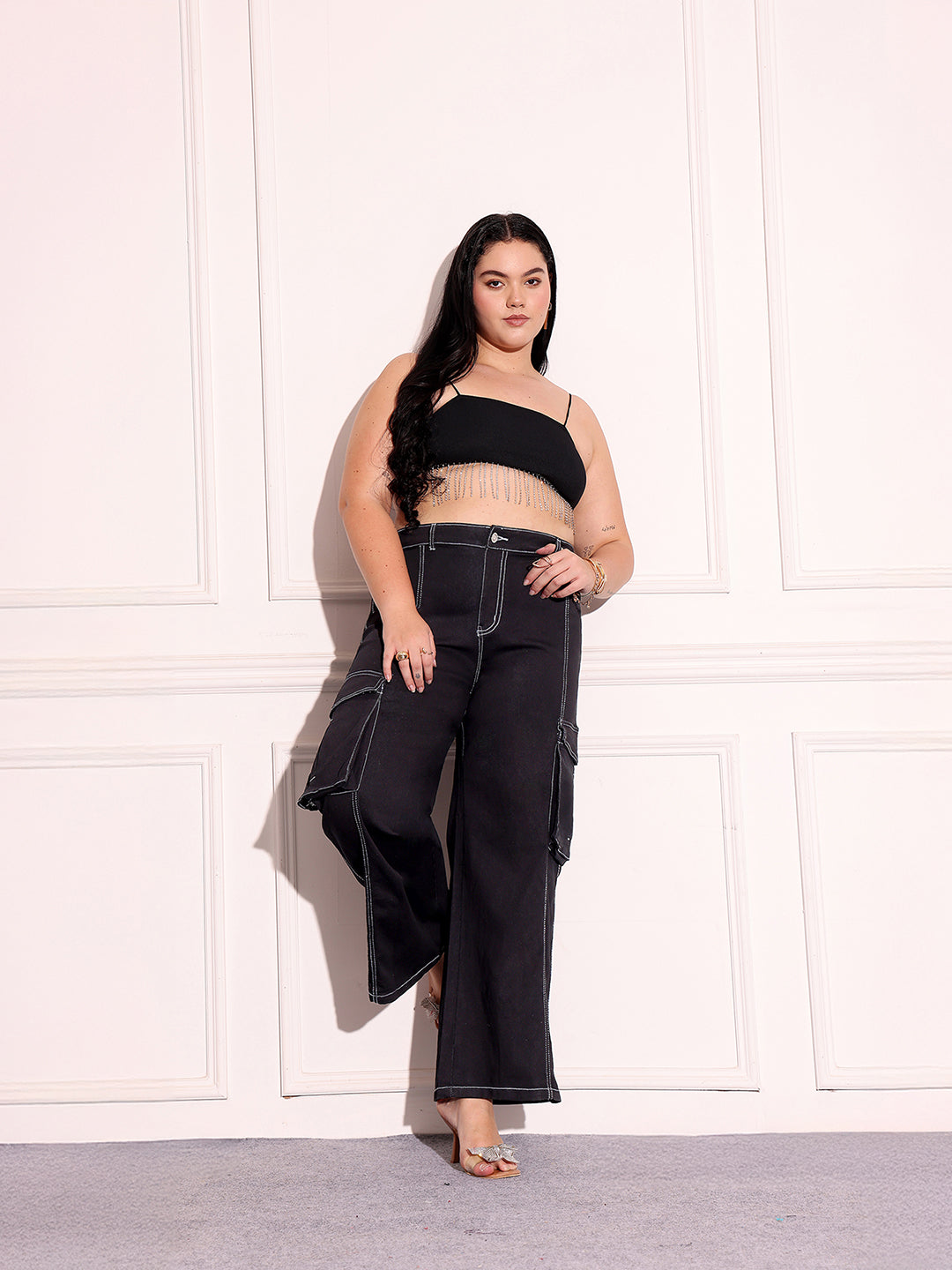 Women's Black Wide-Leg High-Rise Clean-Look Stretchable Patch-Pocketed Denim Jeans