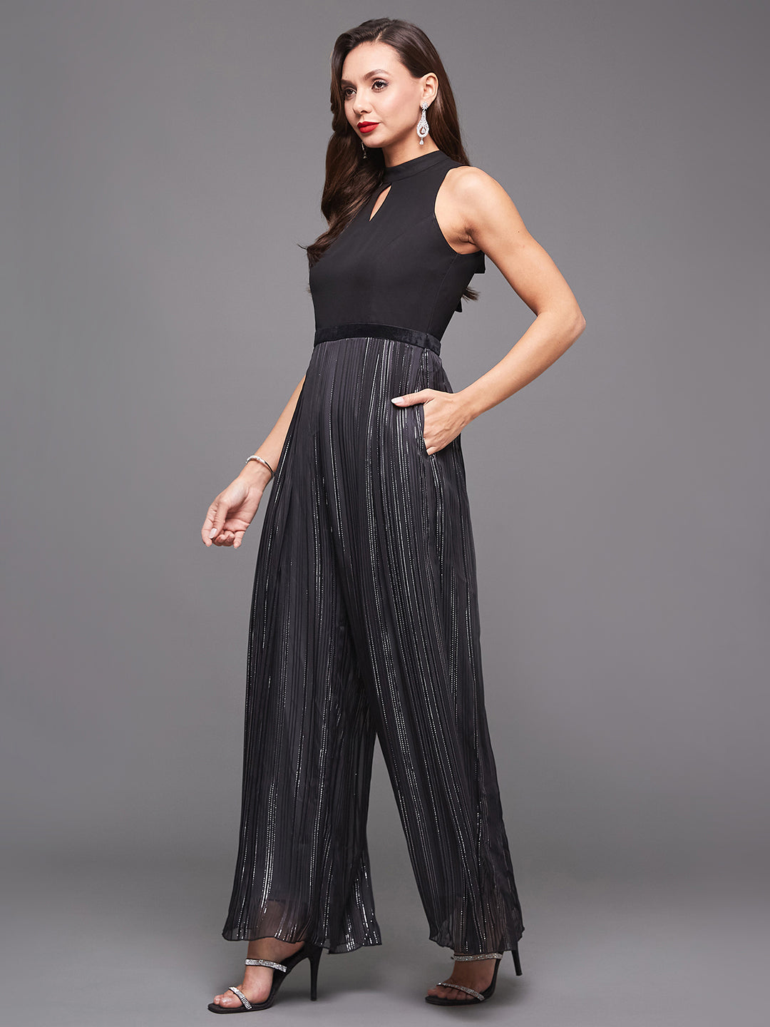 Women's Black Halter Neck Sleeveless Striped Pleated Georgette Jumpsuit