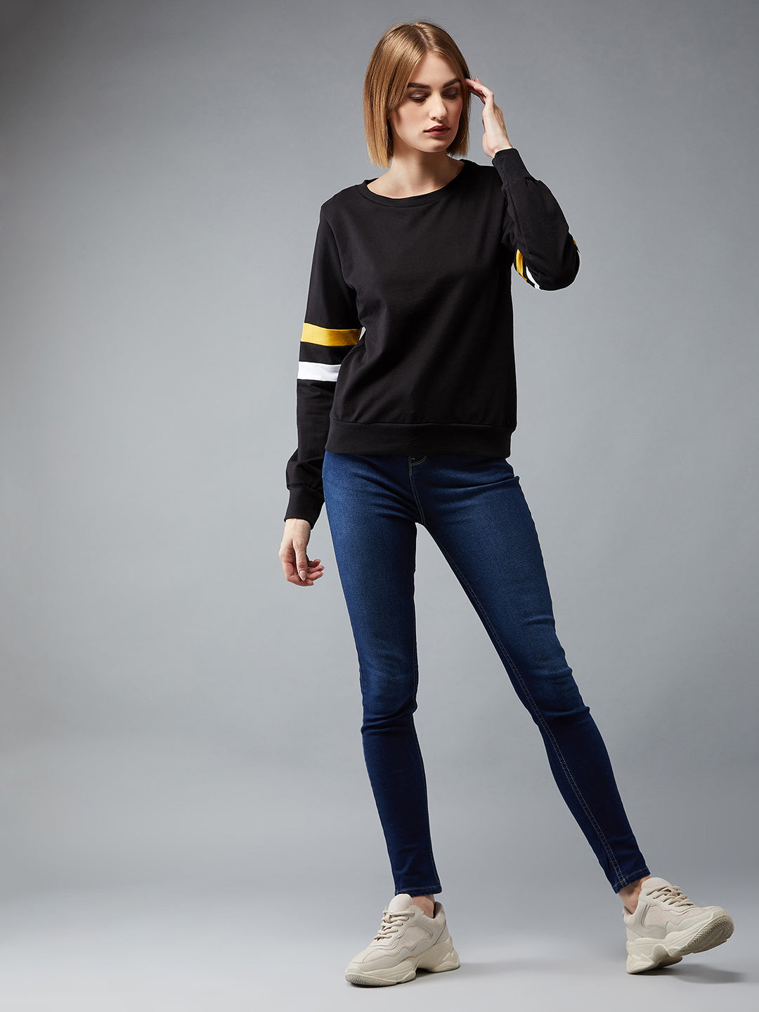 Women's Black Round Neck Full Sleeves Cotton Solid Boxy Colorblock Paneled Sweatshirt