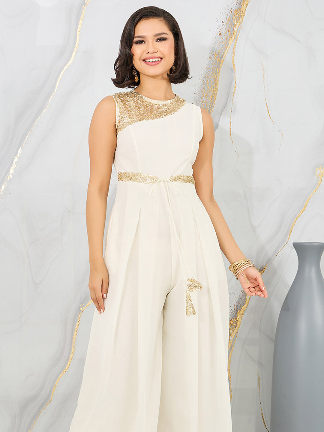 Women's Off-White Solid Relaxed Fit Sleeveless Round-Neck Ankle-Length Straight Jumpsuit