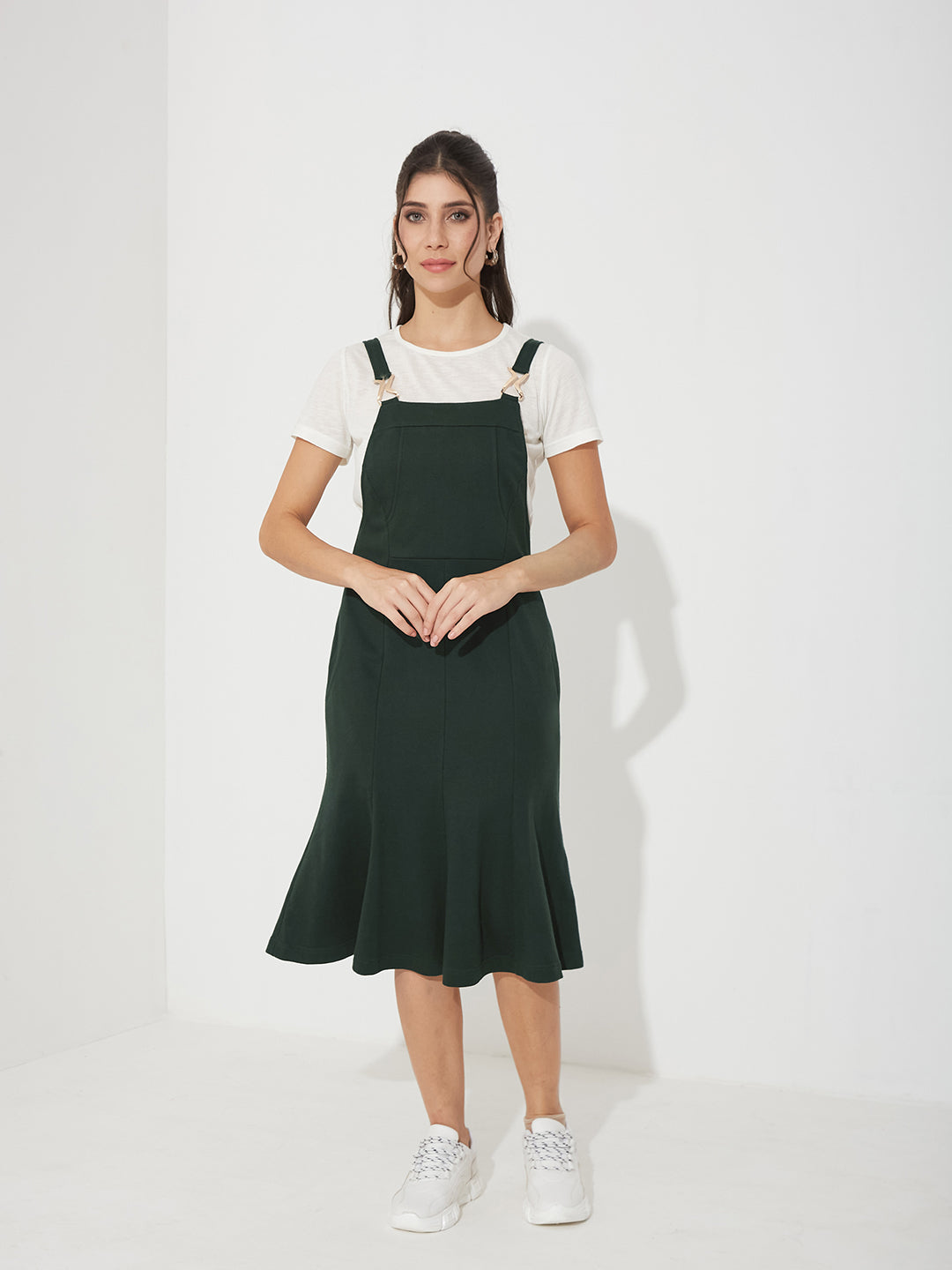 Bottle Green Round Neck Half Sleeve Solid Panneled/ Pinafore Knee-Long Polyester Dress Co-Ord Set for Women — Miss Chase
