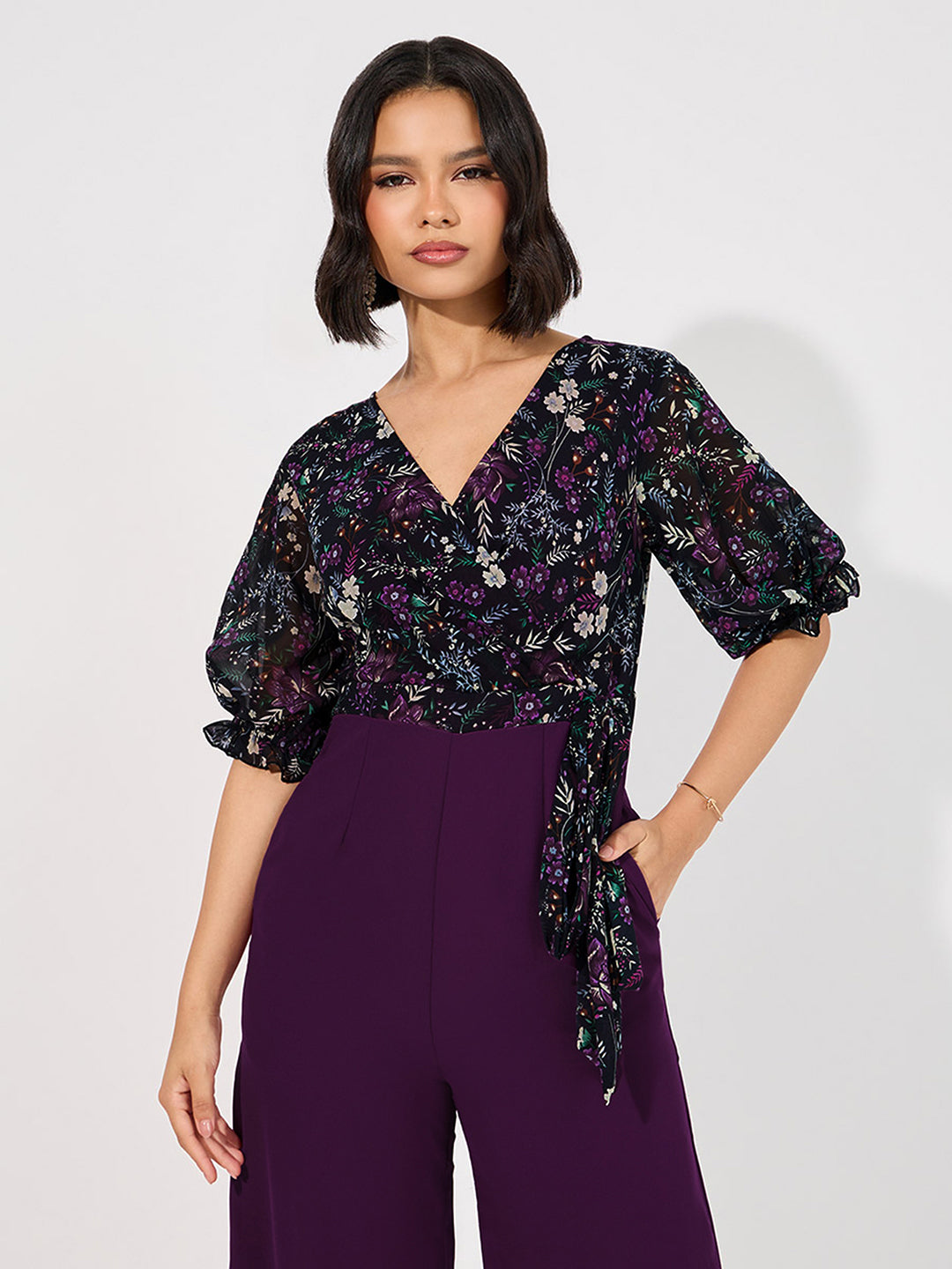 Women's Multicolored-Base-Dark Purple V-Neck Puff-Sleeves Floral Patterned Wrap Regular Georgette Jumpsuit