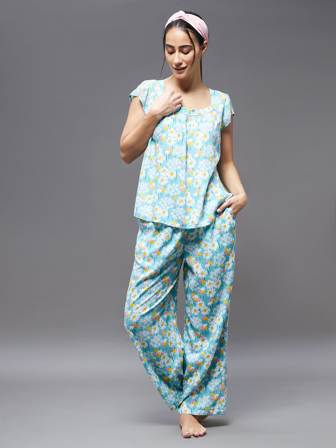 Women's Light Blue Square Neck Short Sleeve Floral Gathered Yoke Regular Kurta Set