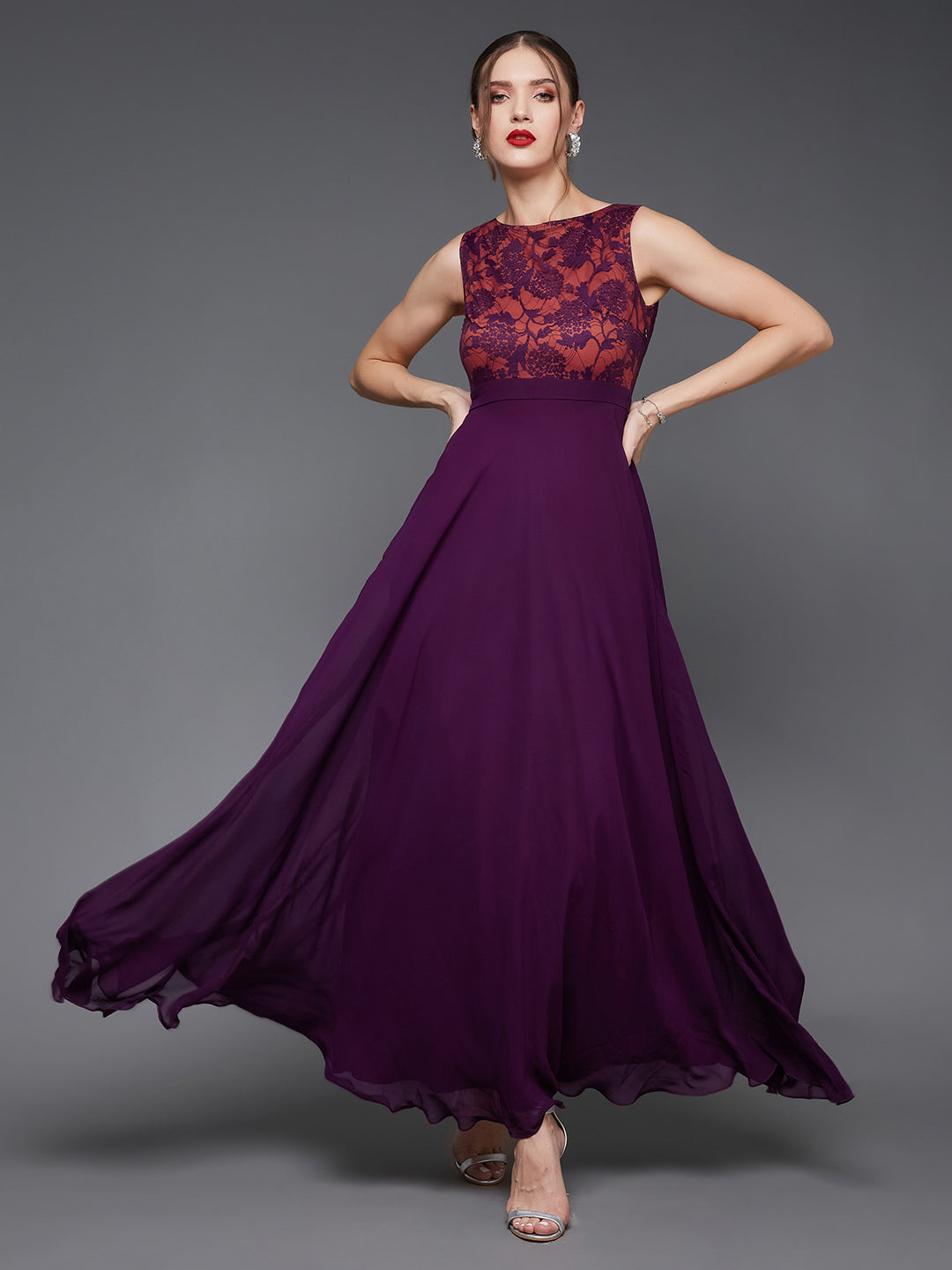 Women's Dark Purple Round Neck Sleeveless Georgette & Lace Floral Fit & Flare Maxi Dress