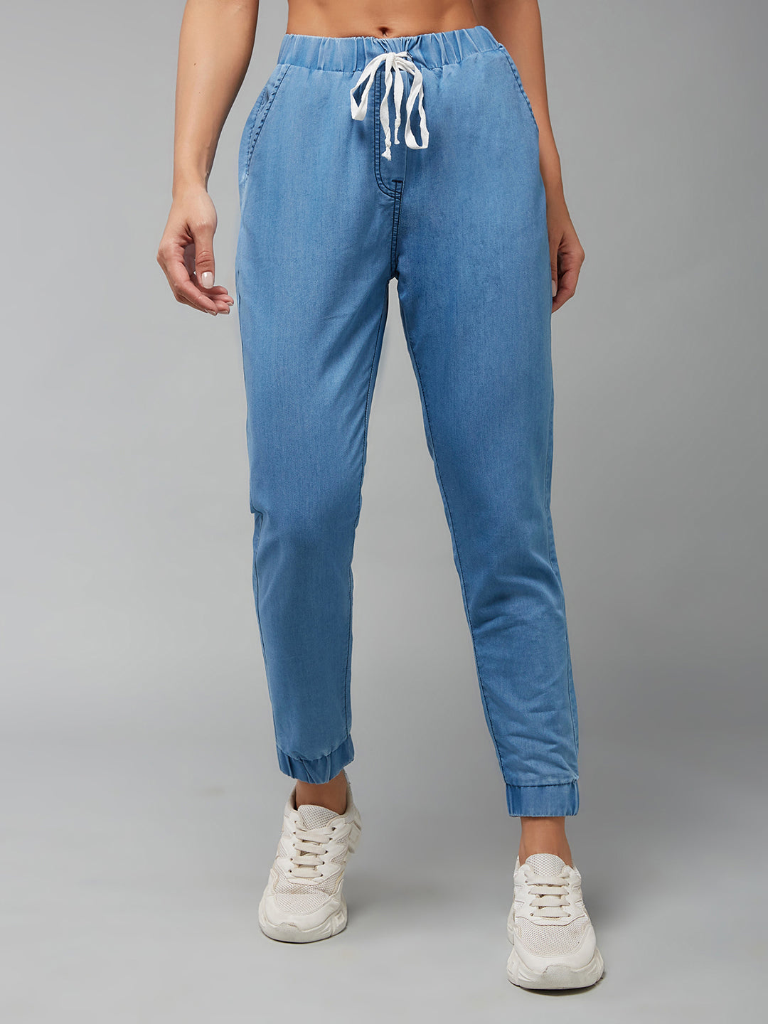 Women's Blue Regular Fit Mid Rise Regular Length Non-Stretchable Denim Joggers