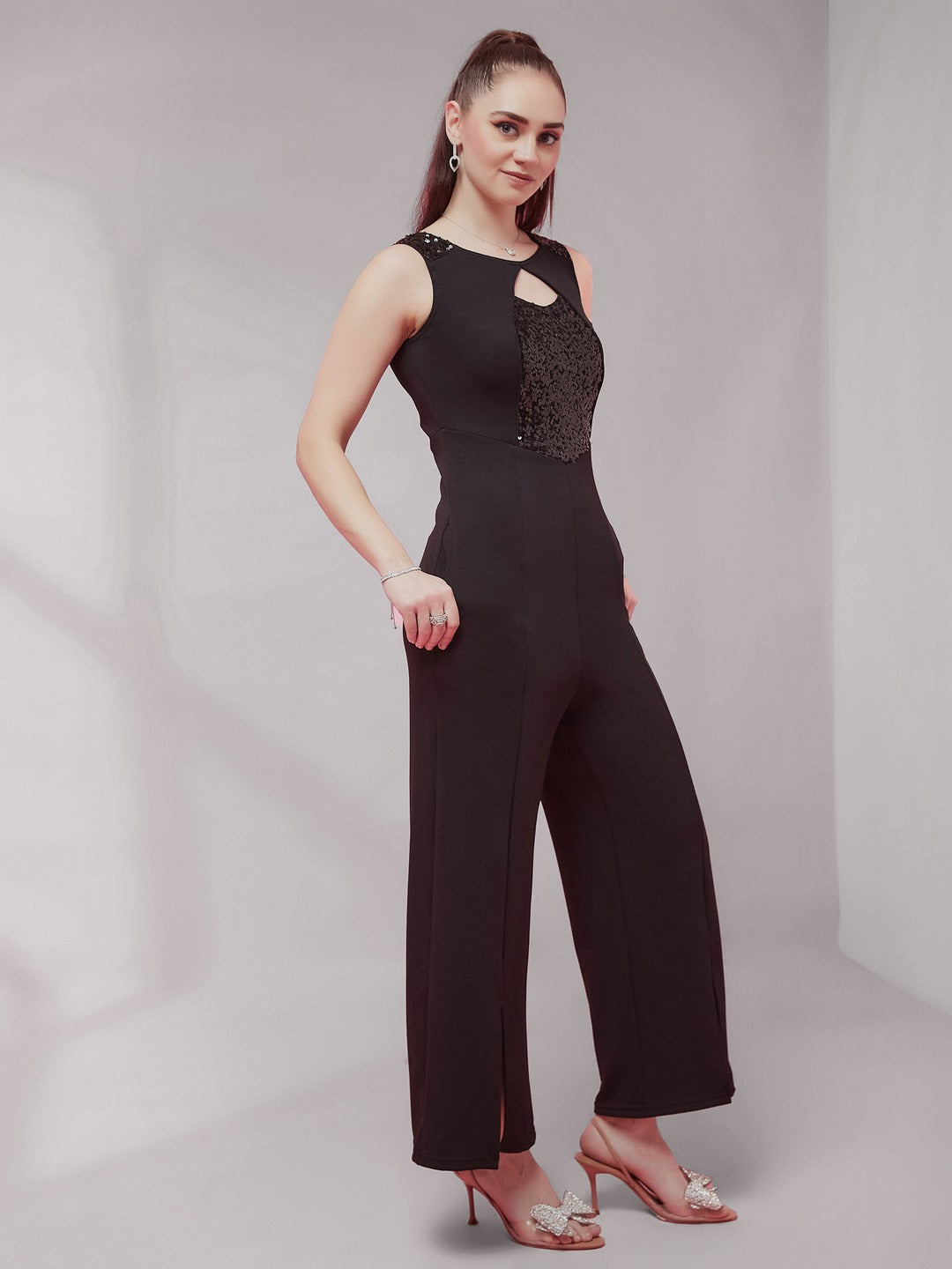 Black Embellished Sweet-heart neck Sleeveless Side Pocketed Polyester Panelled Regular Jumpsuit for Women