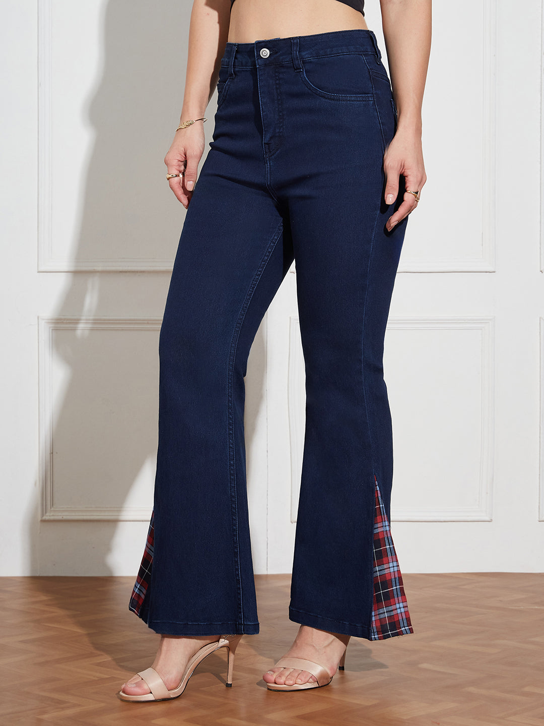 Women's Navy Blue High Rise Clean Look Stretchable Denim Bootcut Jeans