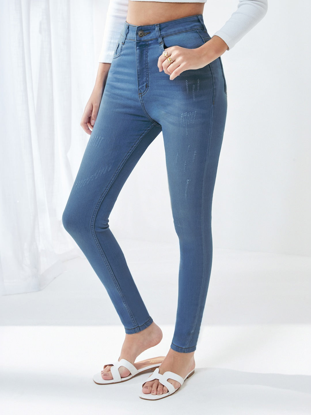 Blue Skinny High Rise Mild Distress Regular Stretchable Denim Jeans for Women