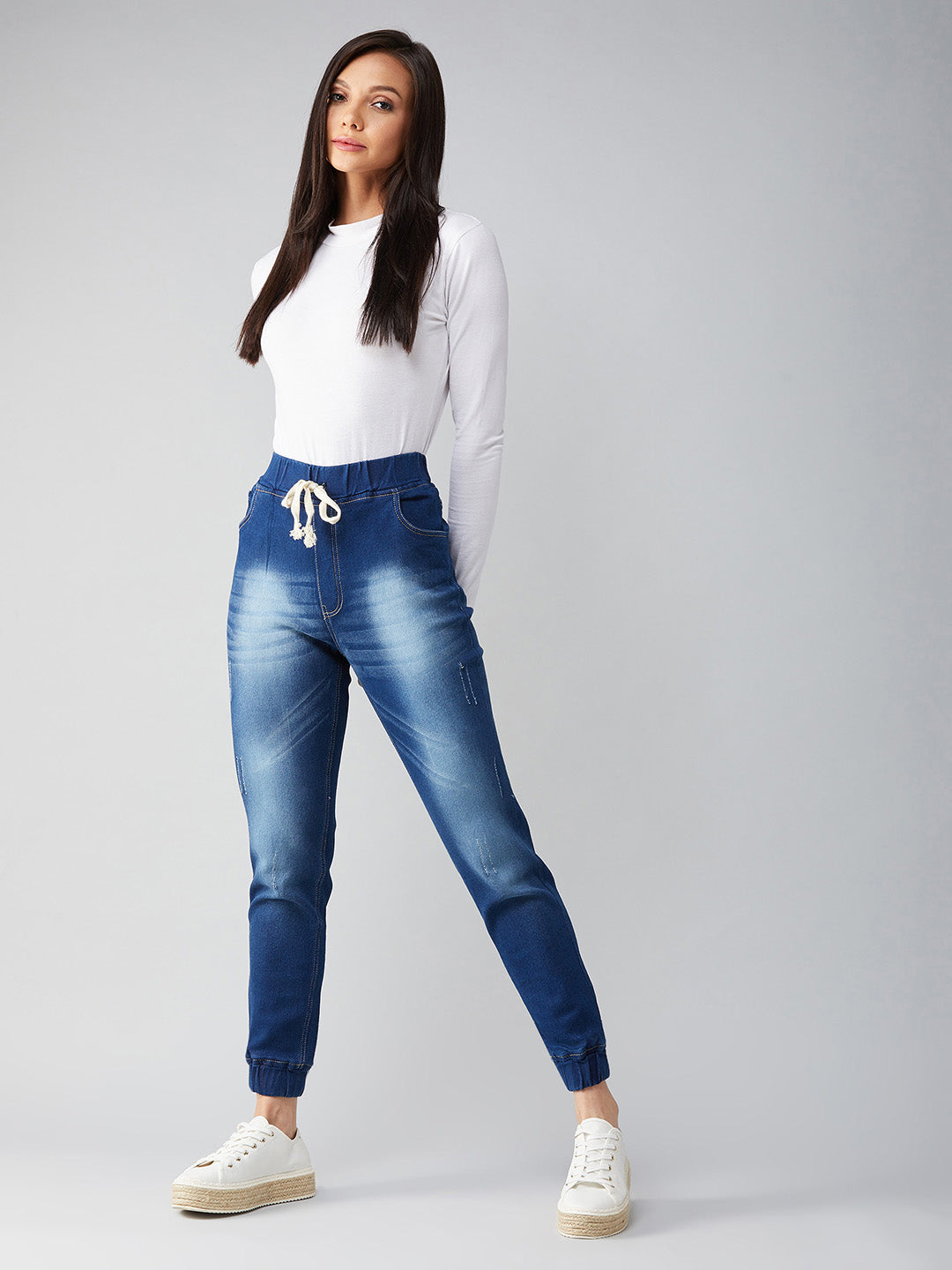 Women's Navy Blue Relaxed Fit Mid Rise Regular Length Scraped Denim Stretchable Jogger Pants