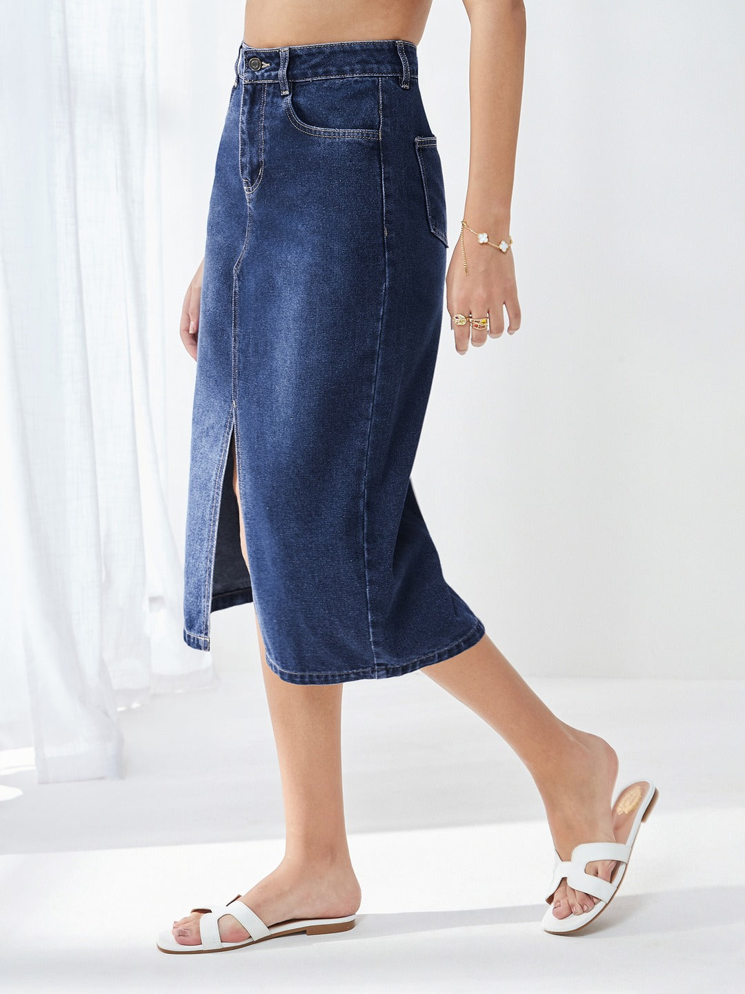 Dark Blue A-Line High-Rise Clean-Look Non-stretchable Denim Midi Skirt for Women