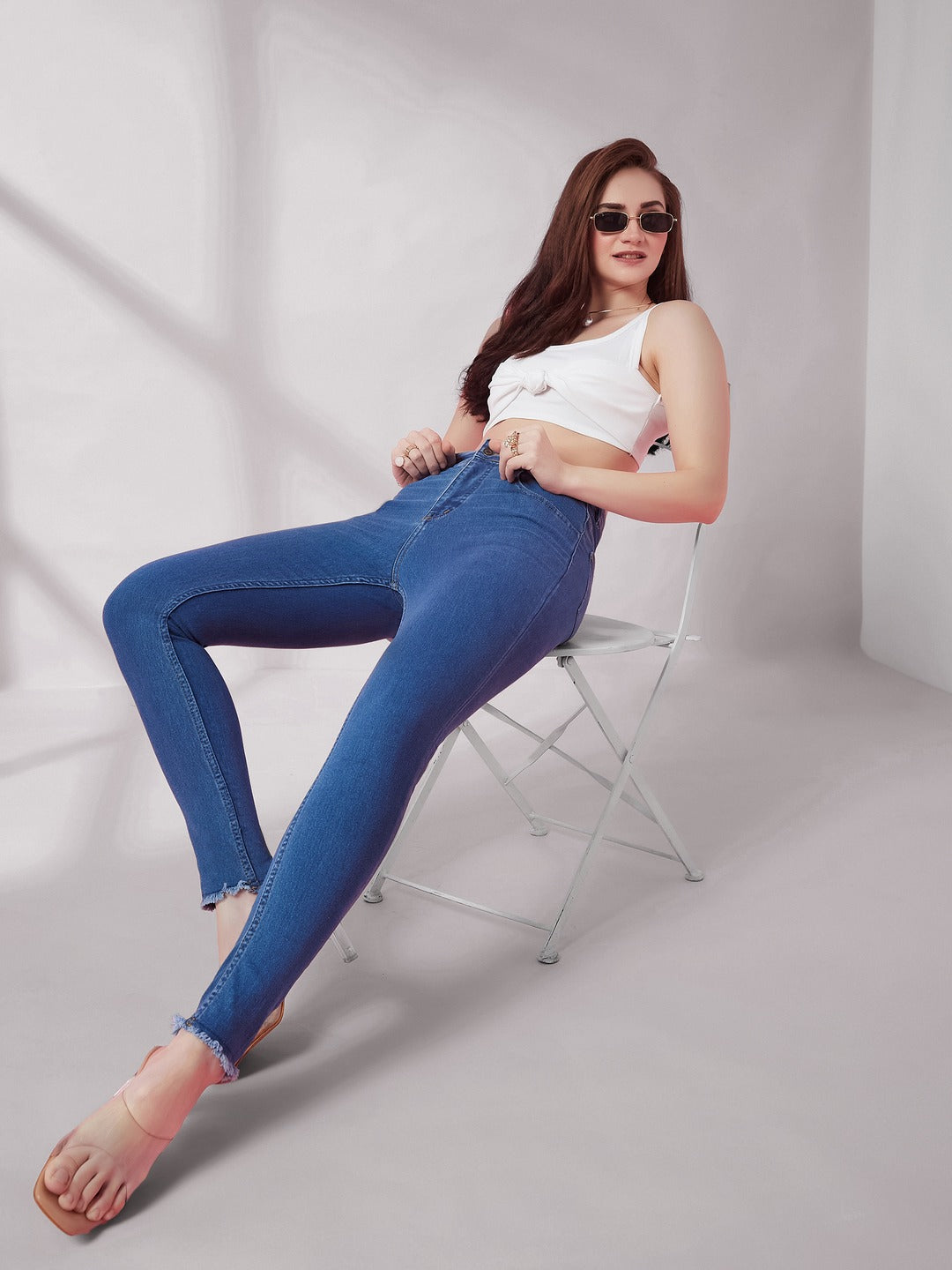 Blue Skinny High-Rise Cropped Length Fringe Detailing Stretchable Denim Jeans for Women