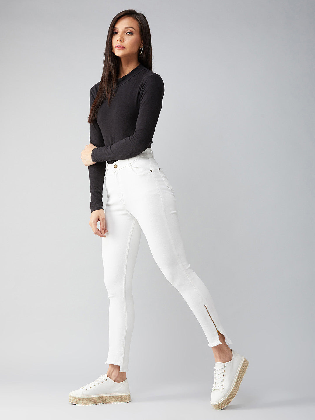 Women's White Skinny Fit High Rise Side Slit Raw Edge Detailing Clean Look Cropped Stretchable Denim Jeans