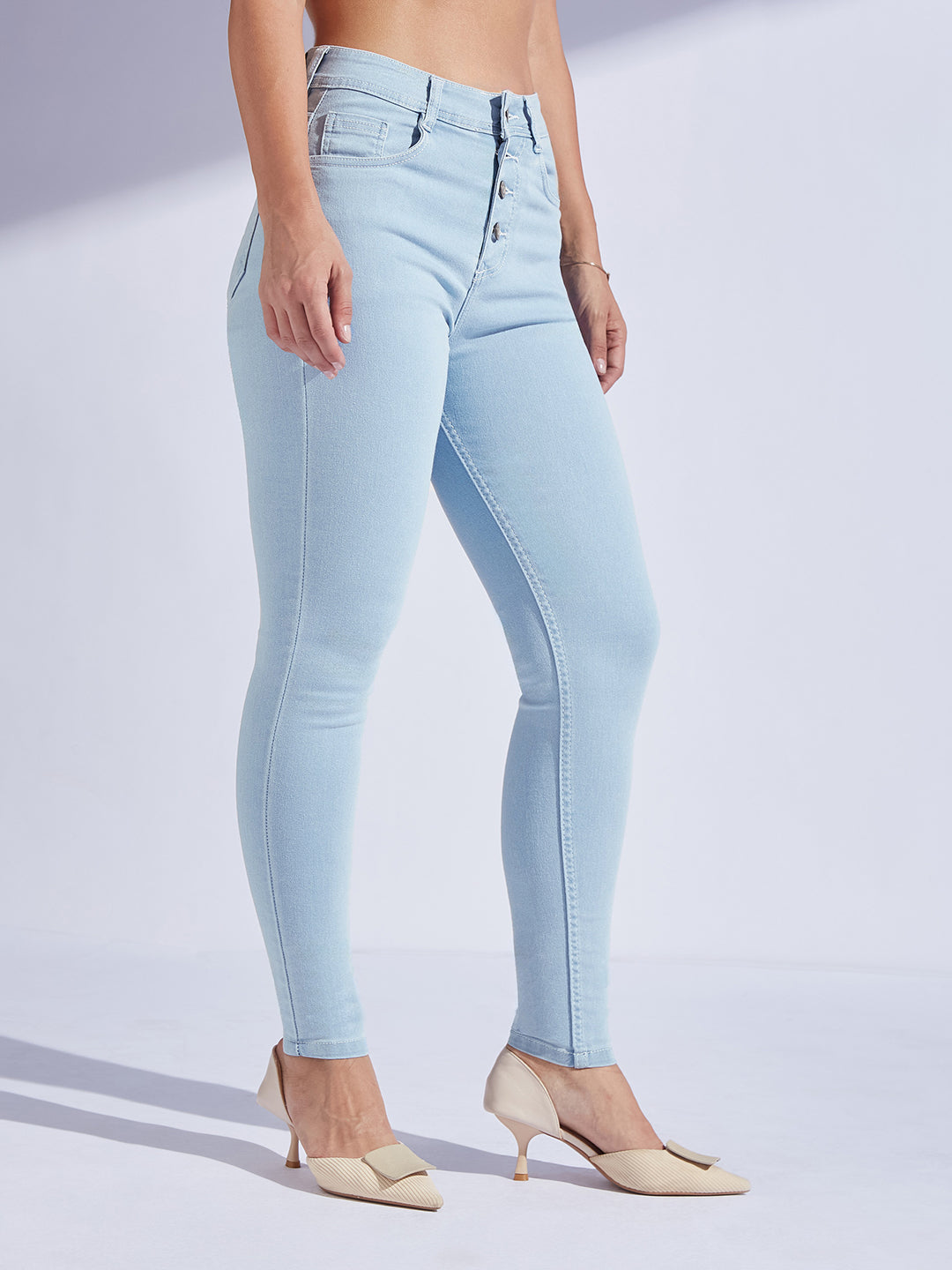 Women's Light Blue Skinny High-Rise Distressed Ice Wash Denim Jeans