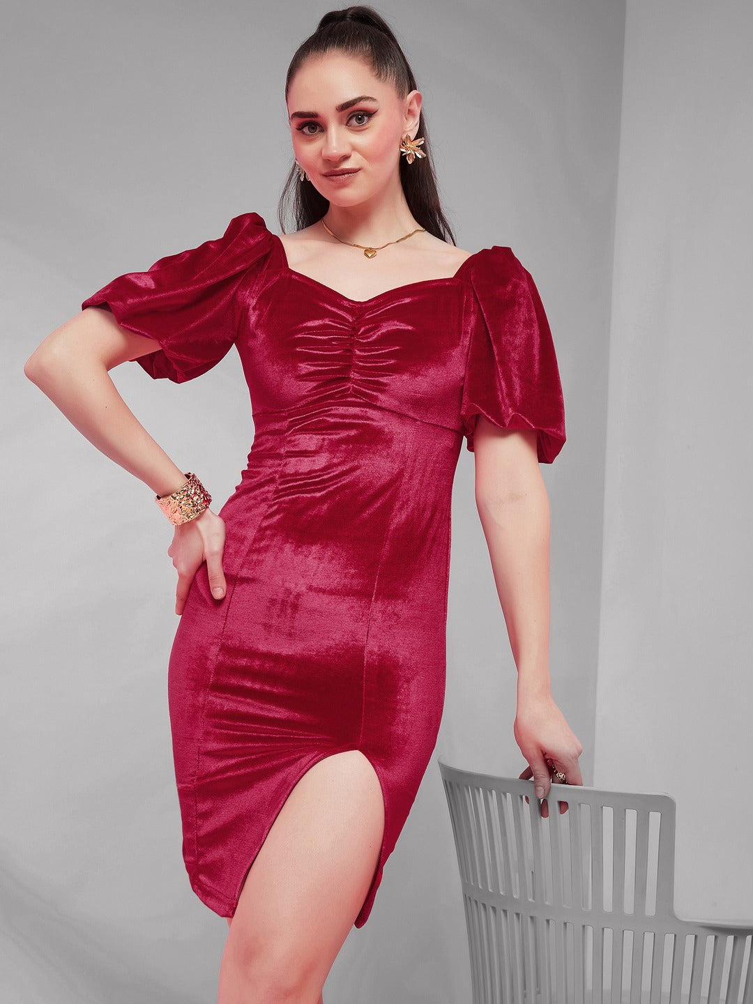 Fuchsia Pink Sweetheart Neck Half Sleeve Solid Bodycon Knee-Long Velvet Dress for Women