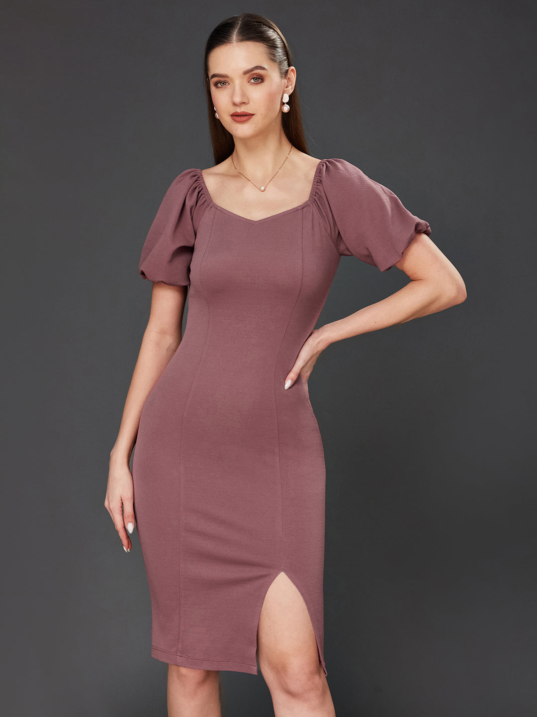 Crease Ease Women's Mauve Solid Bodycon V-Neck Half Sleeve Slim Fit Knee-Long Dress