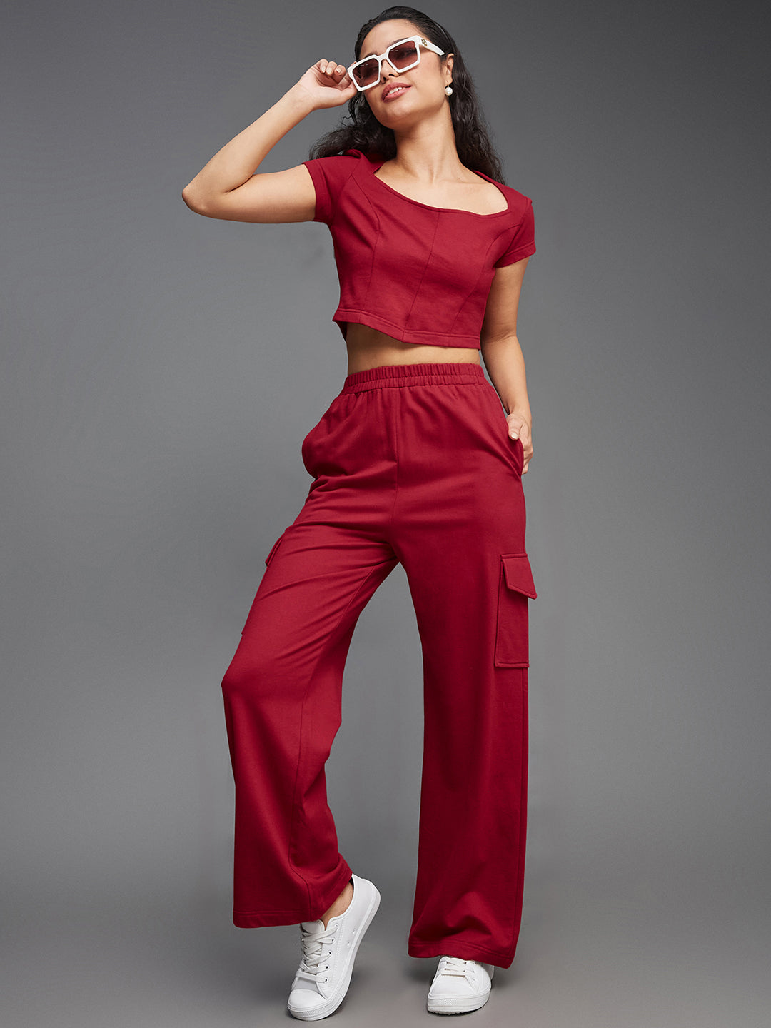 Women'S Maroon Wide-Neck Short Sleeve Solid Regular-Length Flap Pocketed Cotton Panelled Co-Ord Set