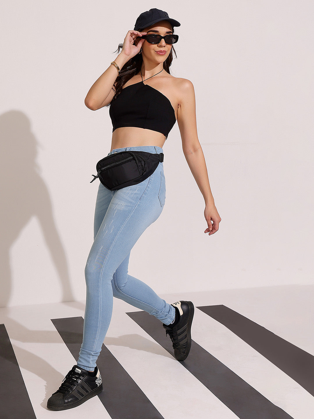 Women's Light Blue Skinny High-Rise Mild Distress Regular Stretchable Denim Jeans