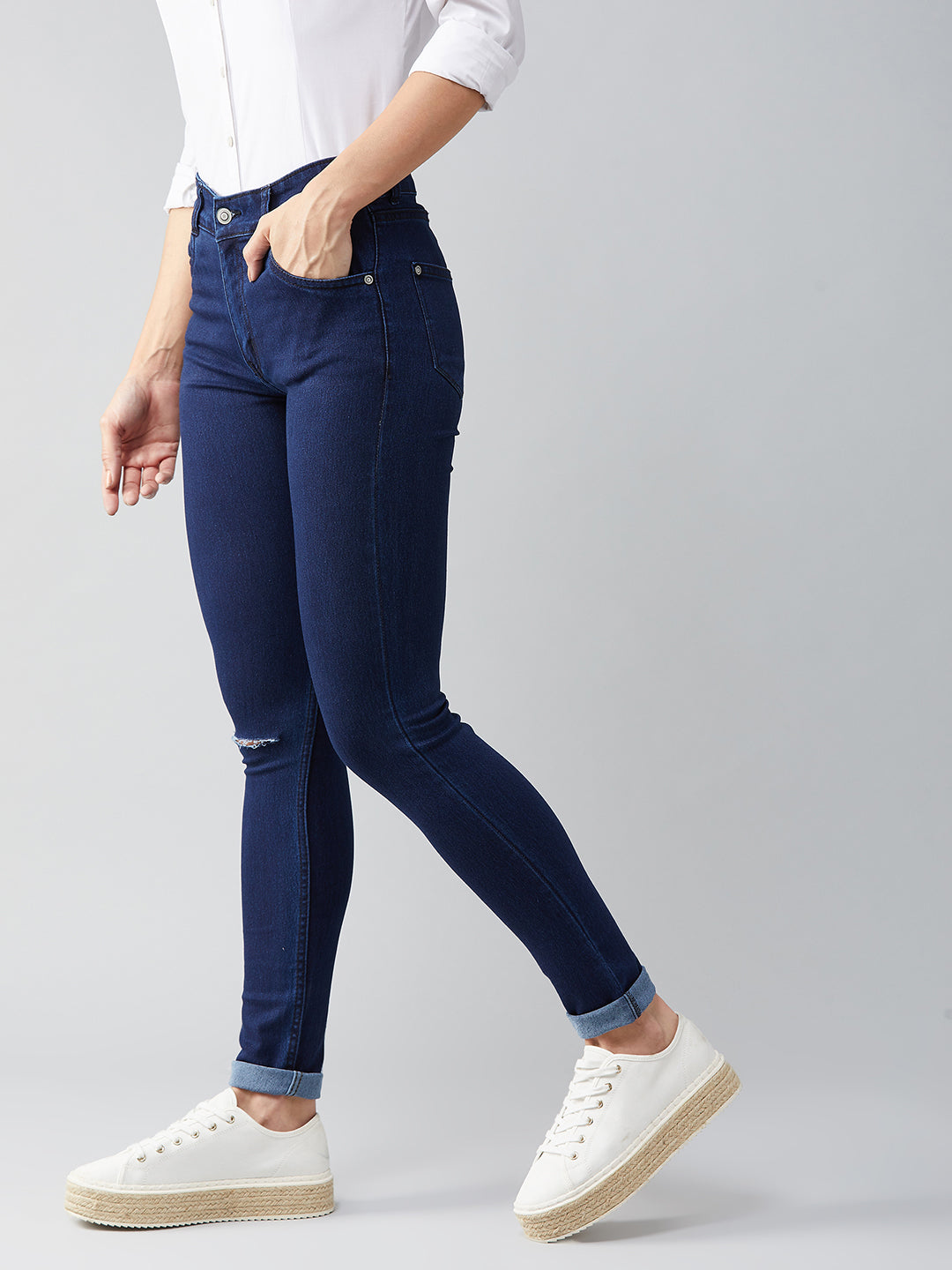 Women's Navy Blue Skinny Fit Mid Rise Regular Length Knee Slit Denim Stretchable Jeans