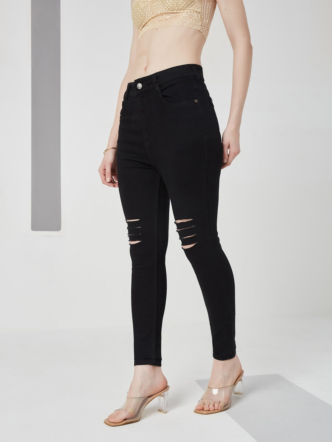 Black Slim Fit high-rise Mild Distressed Ripped Denim Stretchable Jeans for Women