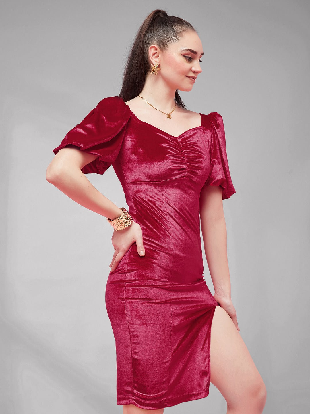 Fuchsia Pink Sweetheart Neck Half Sleeve Solid Bodycon Knee-Long Velvet Dress for Women
